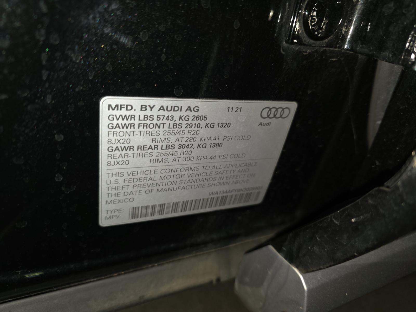 2022 Audi SQ5 Prestige AWD