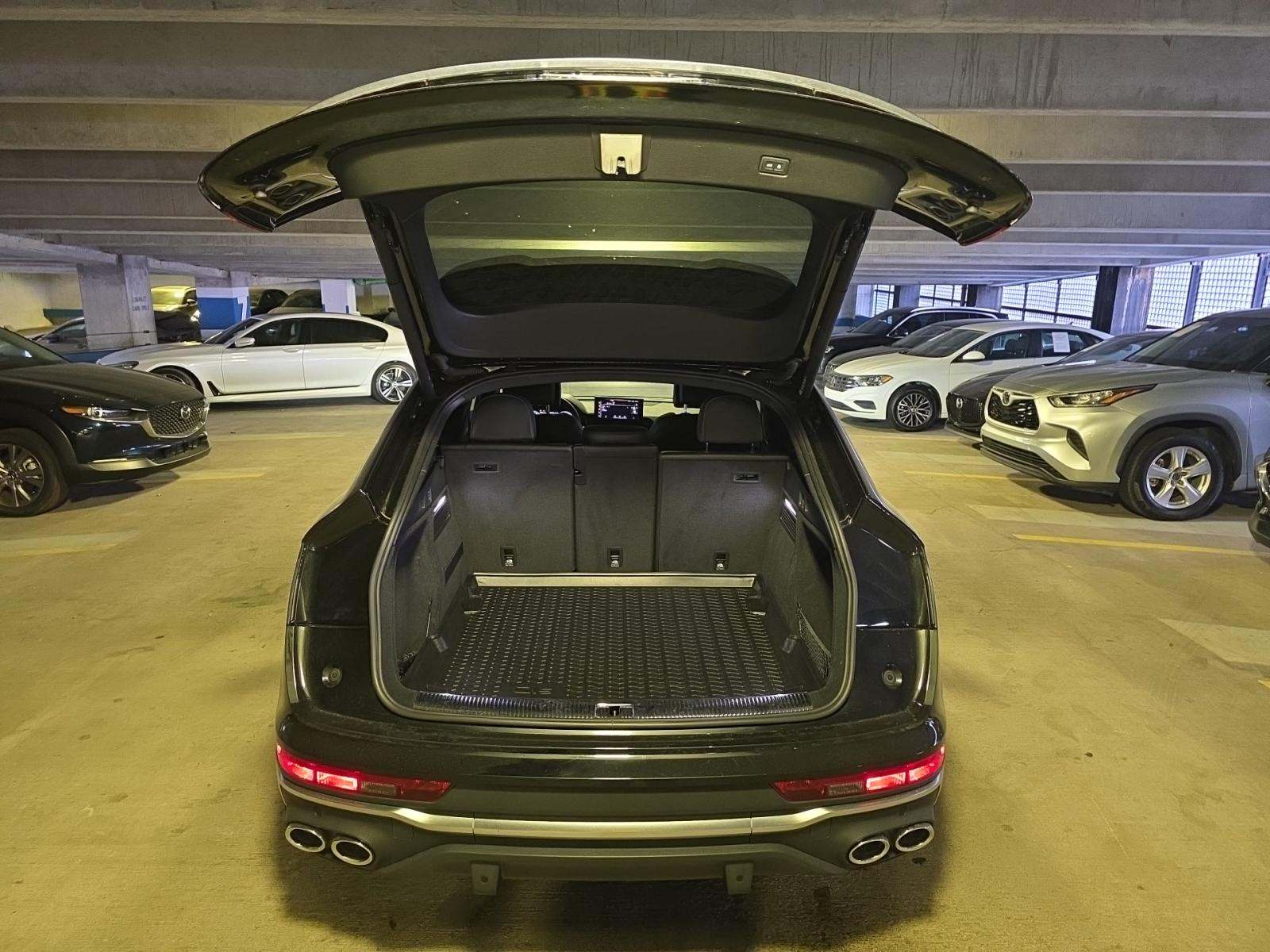 2022 Audi SQ5 Prestige AWD