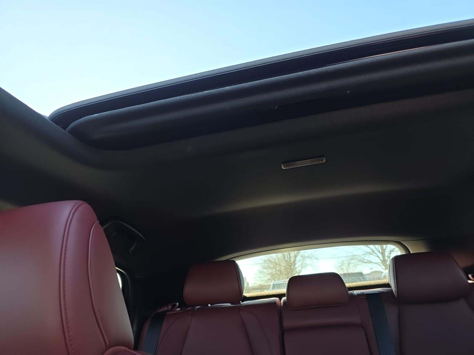 2025 MAZDA MAZDA3 2.5 S Carbon Edition AWD