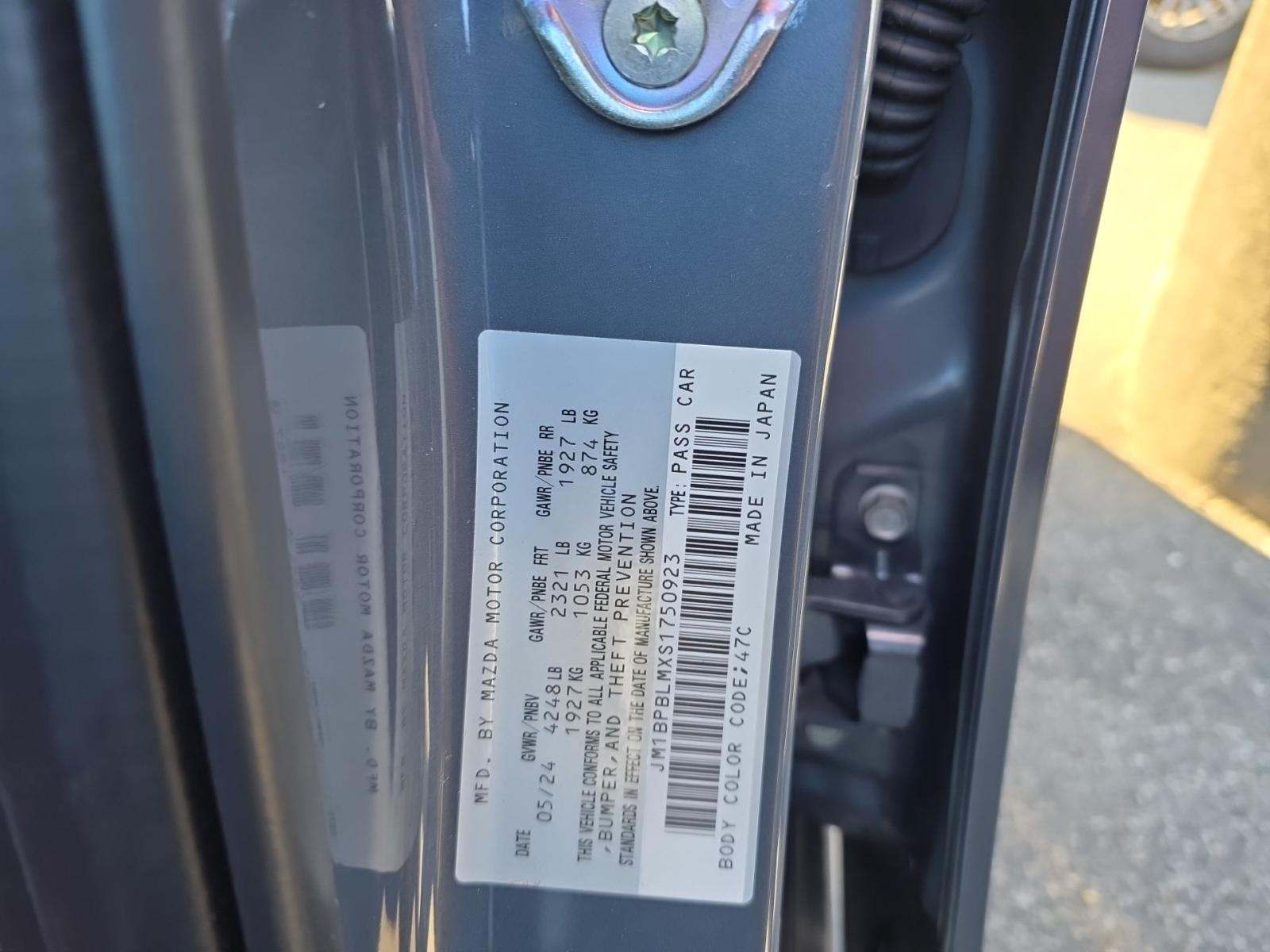 2025 MAZDA MAZDA3 2.5 S Carbon Edition AWD