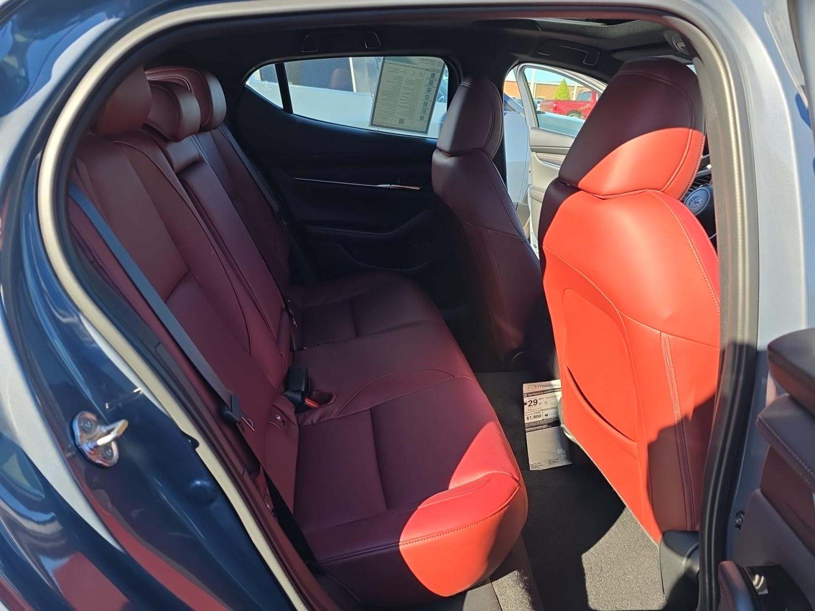 2025 MAZDA MAZDA3 2.5 S Carbon Edition AWD