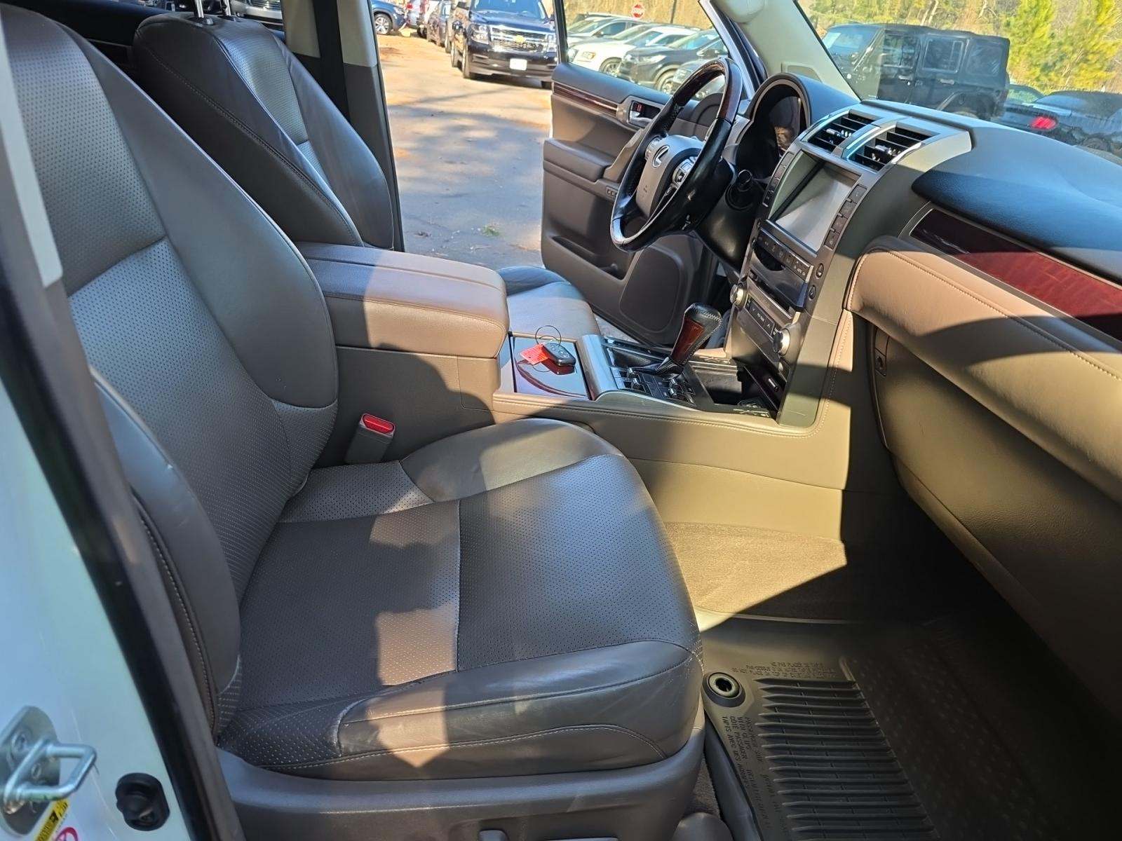 2017 Lexus GX GX 460 Luxury AWD