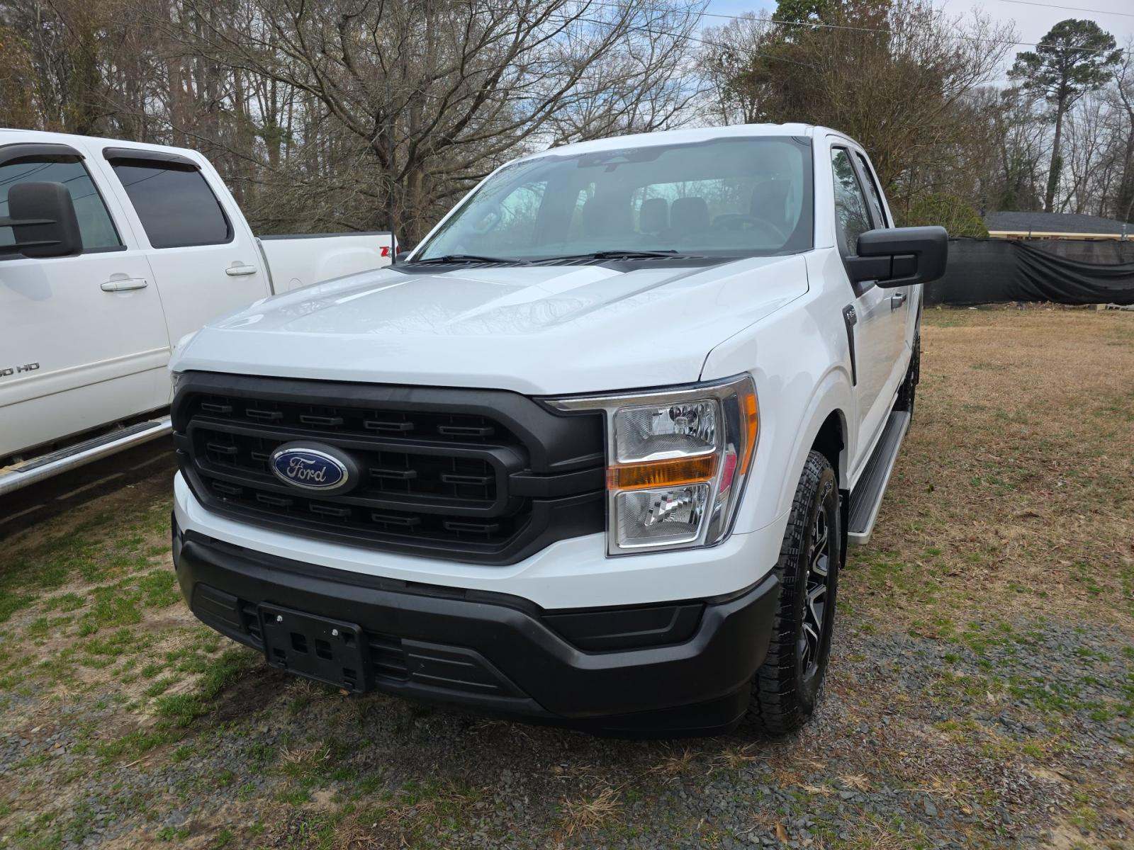 2022 Ford F-150 XL RWD