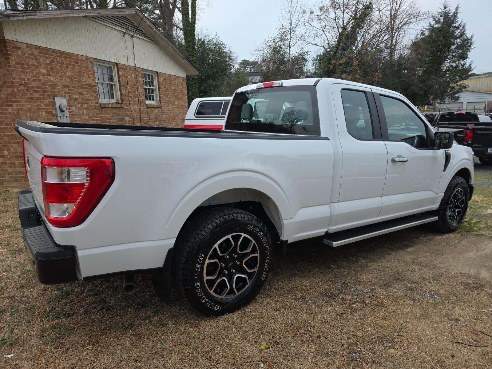 2022 Ford F-150 XL RWD