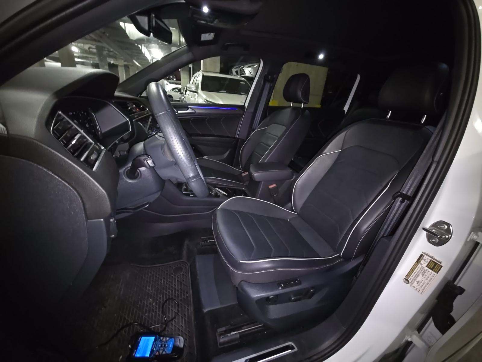 2024 Volkswagen Tiguan 2.0T SEL R-Line AWD