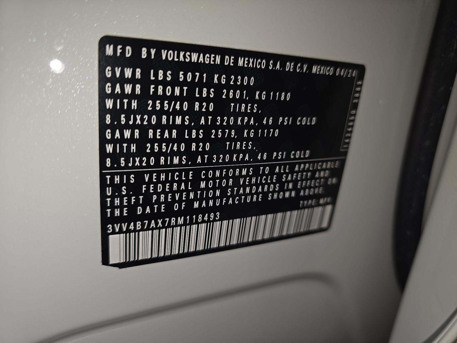 2024 Volkswagen Tiguan 2.0T SEL R-Line AWD