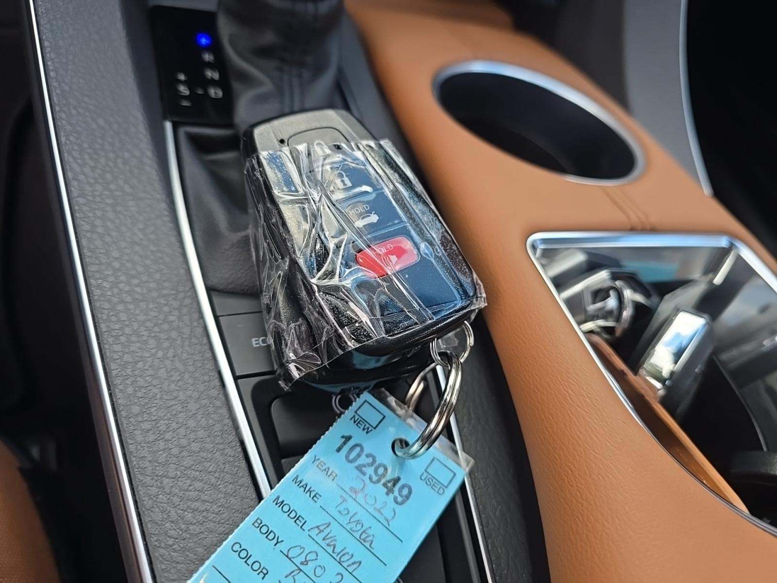 2022 Toyota Avalon Limited FWD