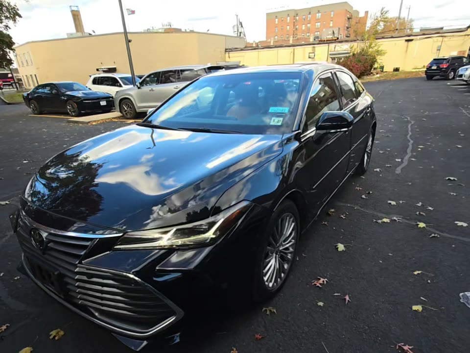 2022 Toyota Avalon Limited FWD