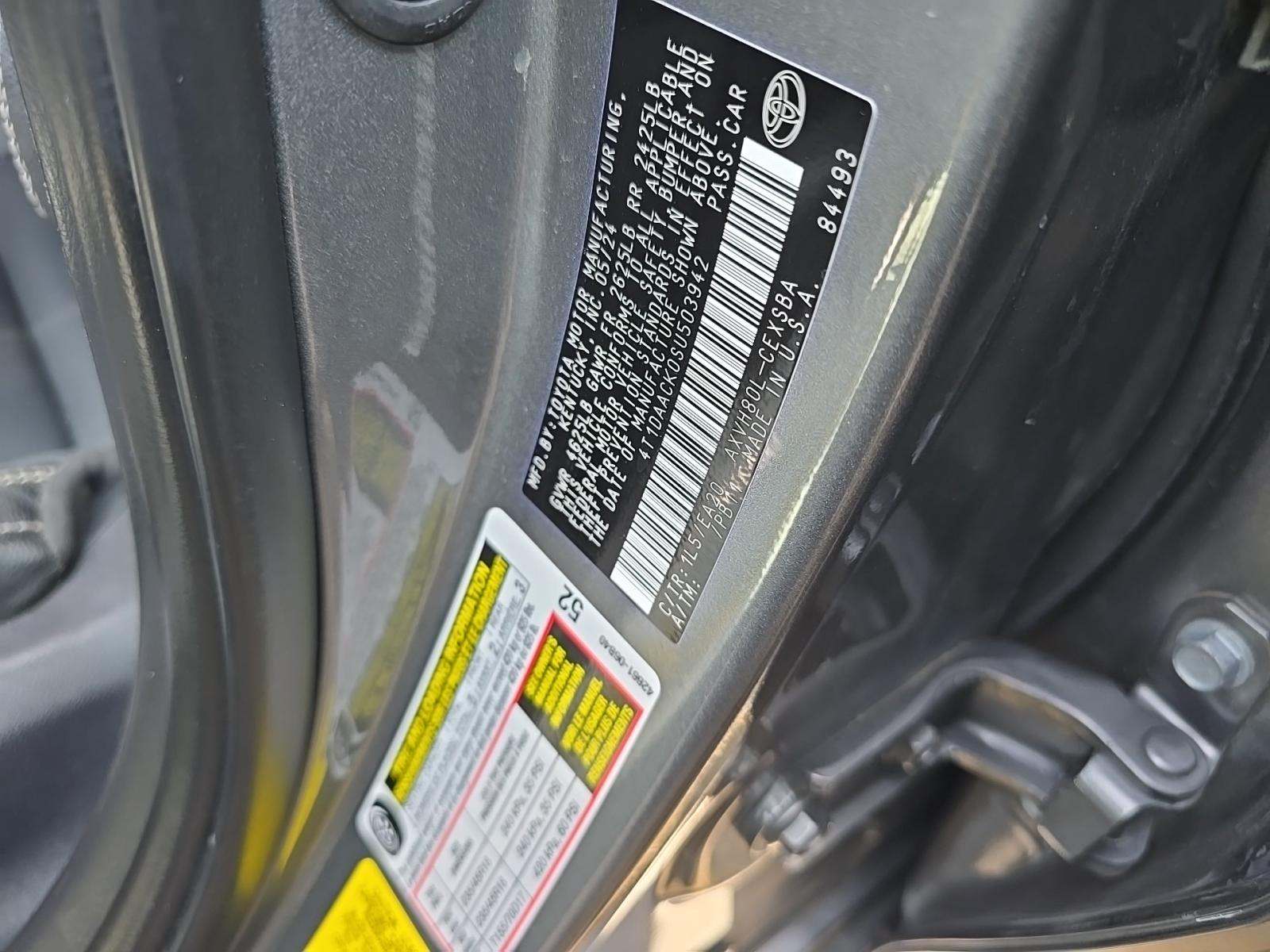 2025 Toyota Camry SE FWD