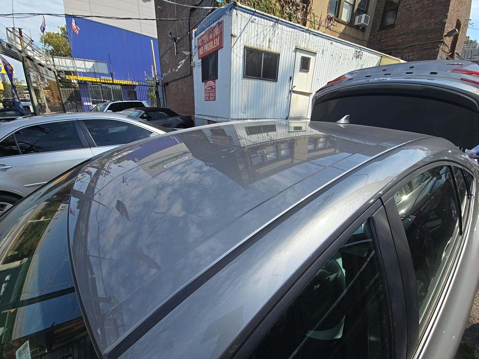 2025 Toyota Camry SE FWD