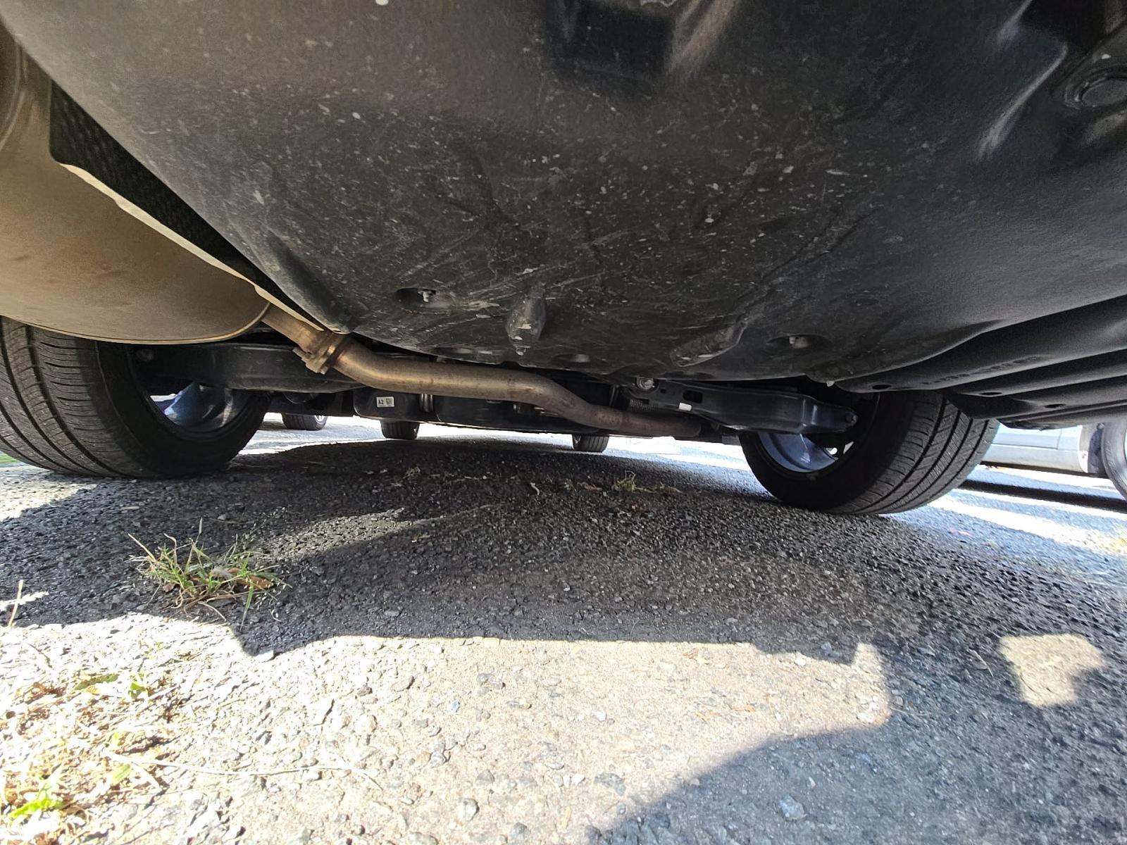 2025 Toyota Camry SE FWD