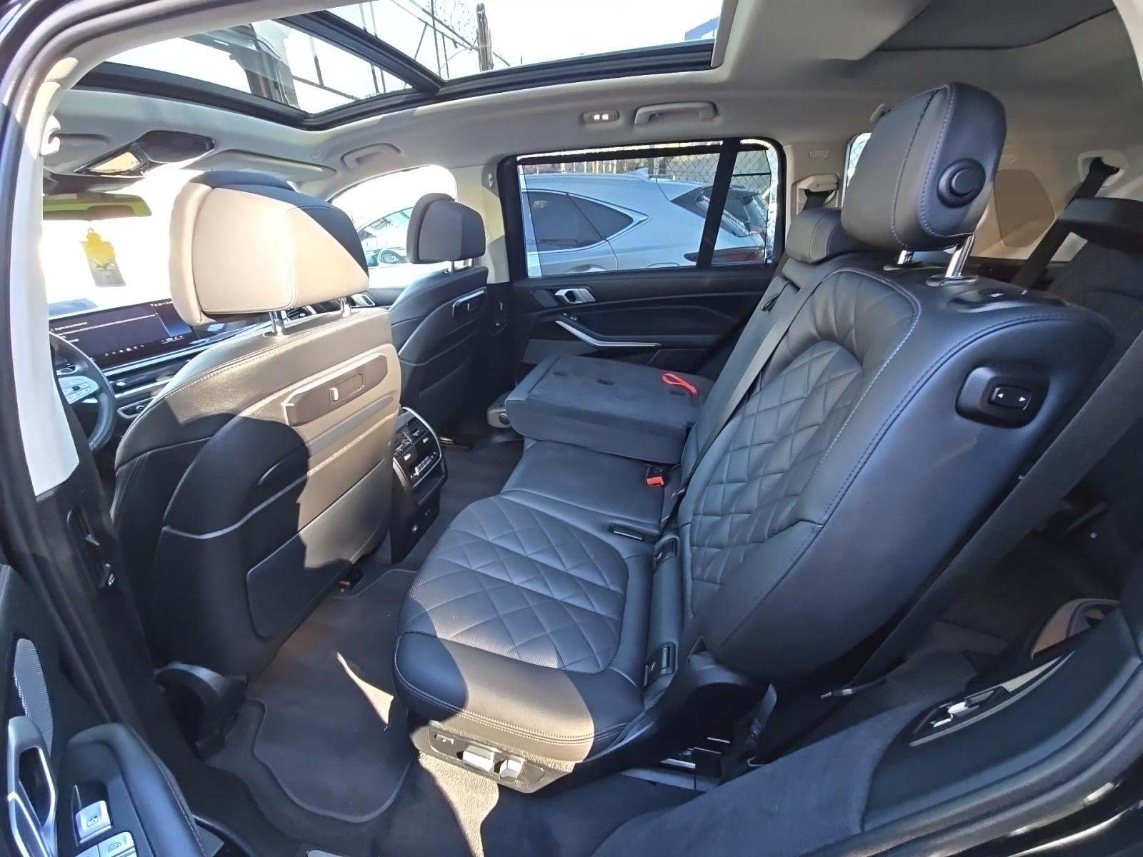 2025 BMW X7 xDrive40i AWD