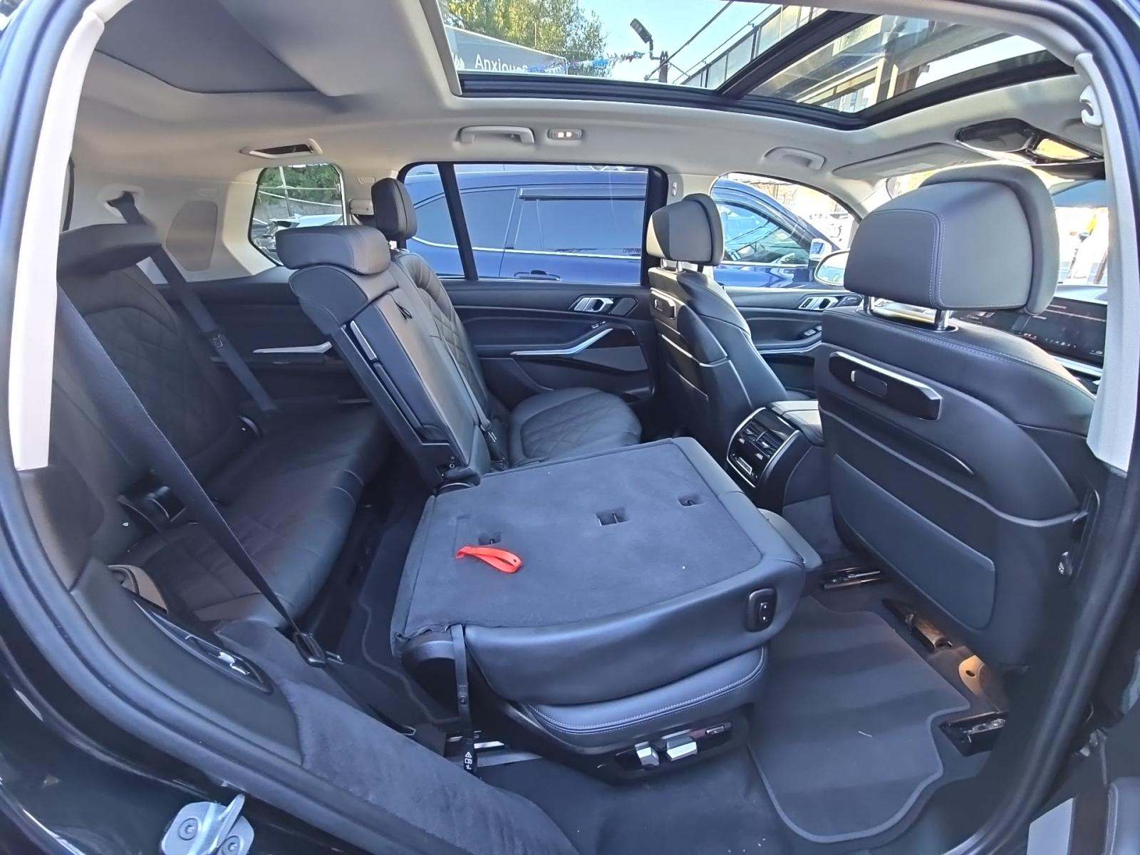 2025 BMW X7 xDrive40i AWD