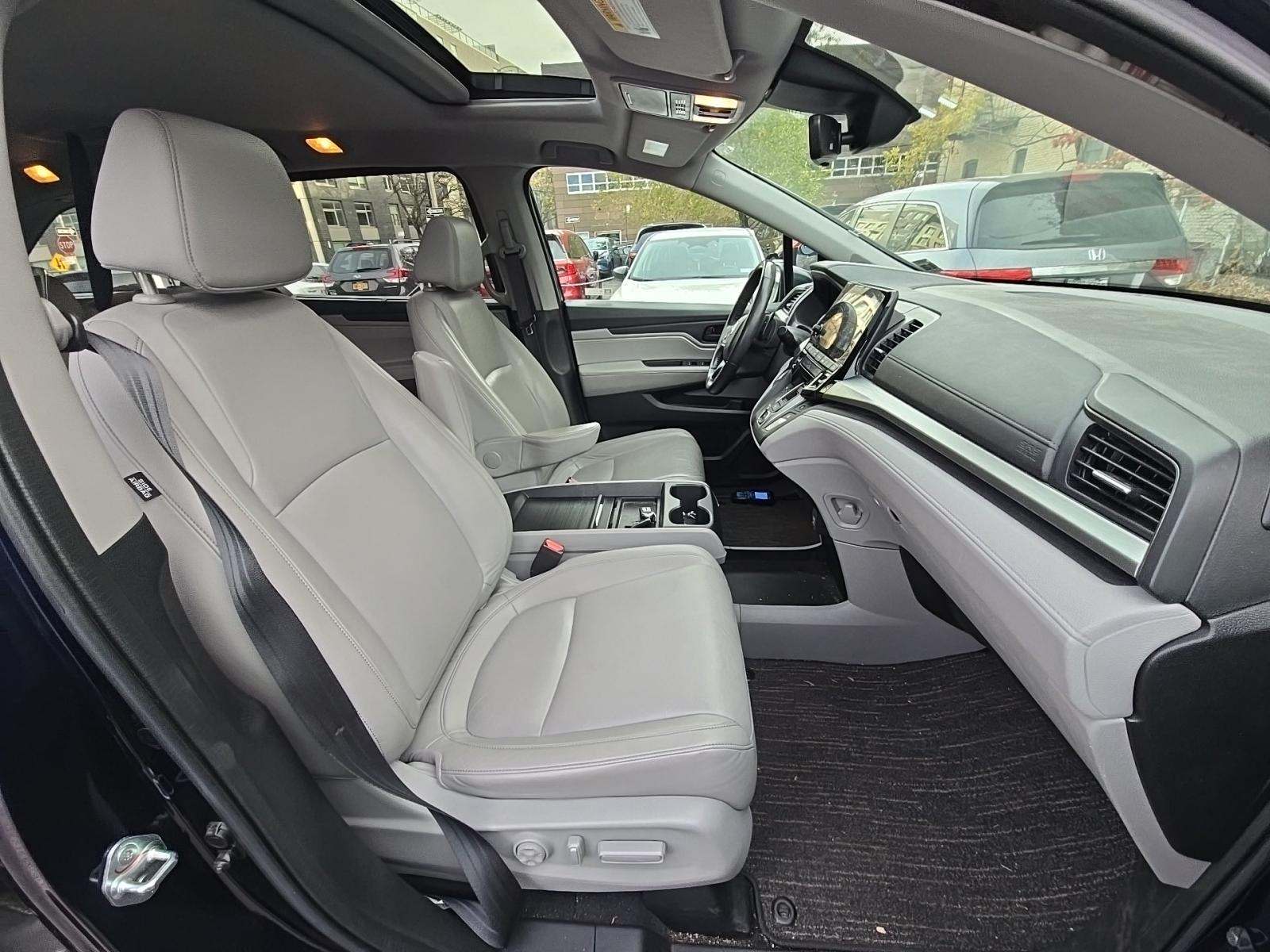 2023 Honda Odyssey EX-L FWD