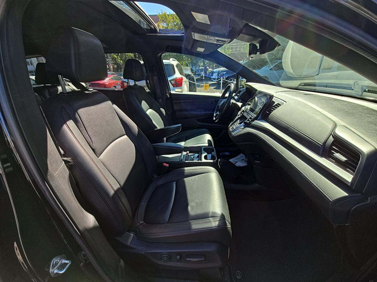 2023 Honda Odyssey Sport FWD