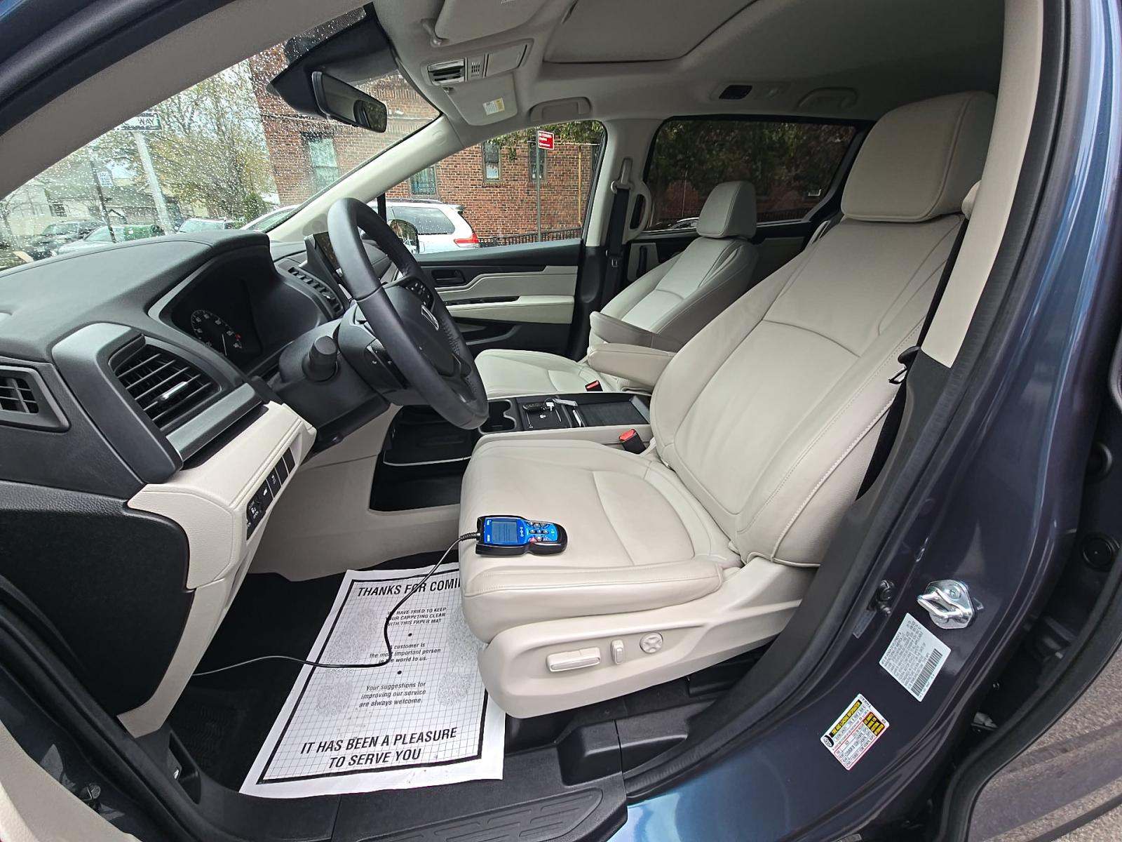 2025 Honda Odyssey EX-L FWD