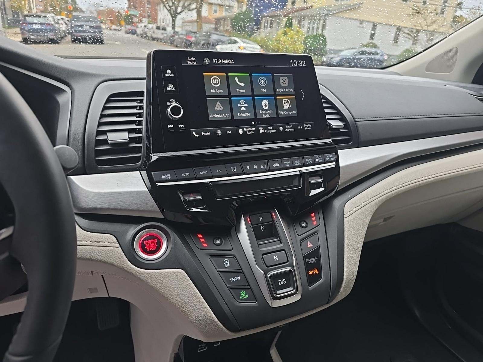 2025 Honda Odyssey EX-L FWD