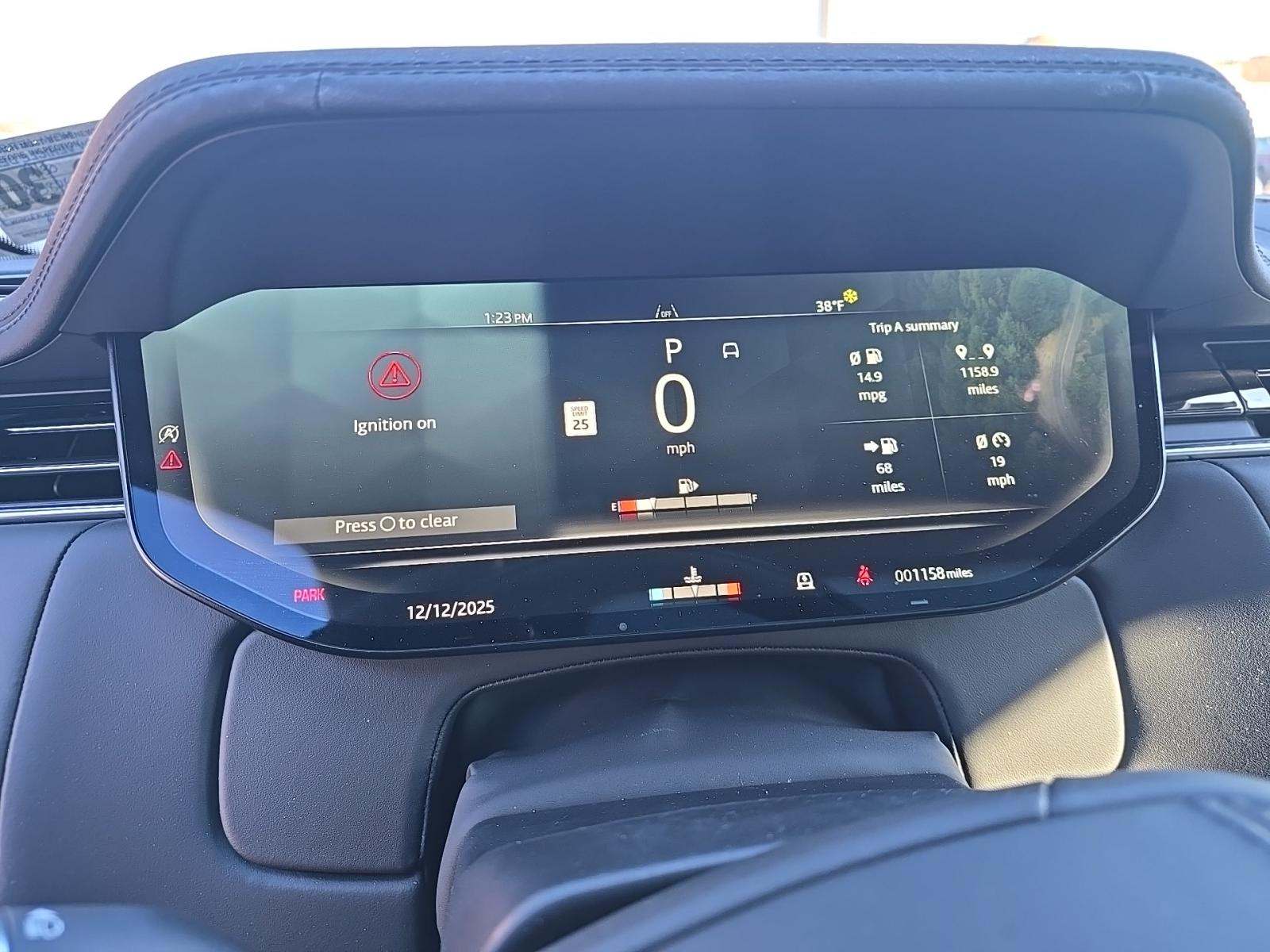 2025 Land Rover Range Rover SE AWD