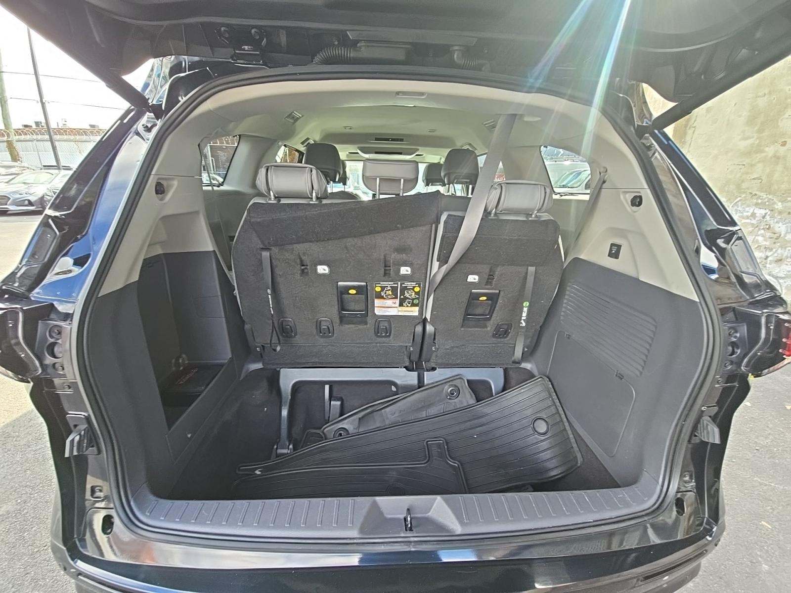 2023 Toyota Sienna Limited AWD