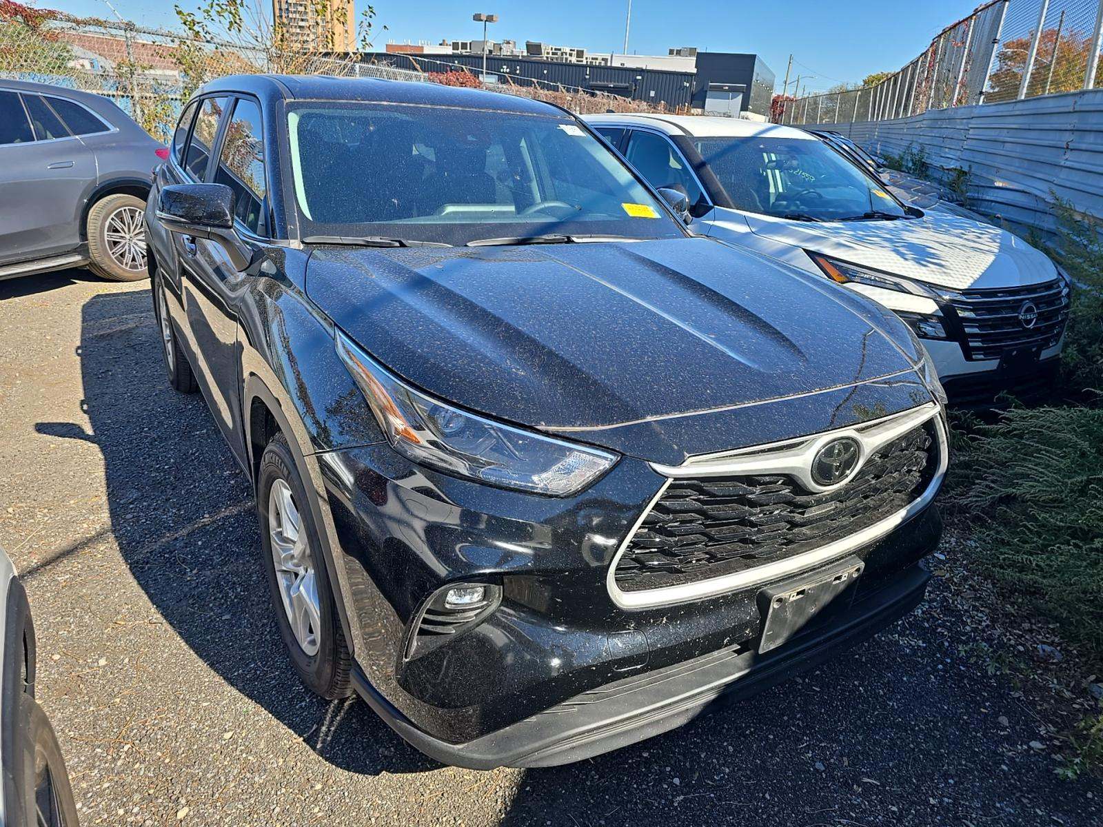 2023 Toyota Highlander LE AWD