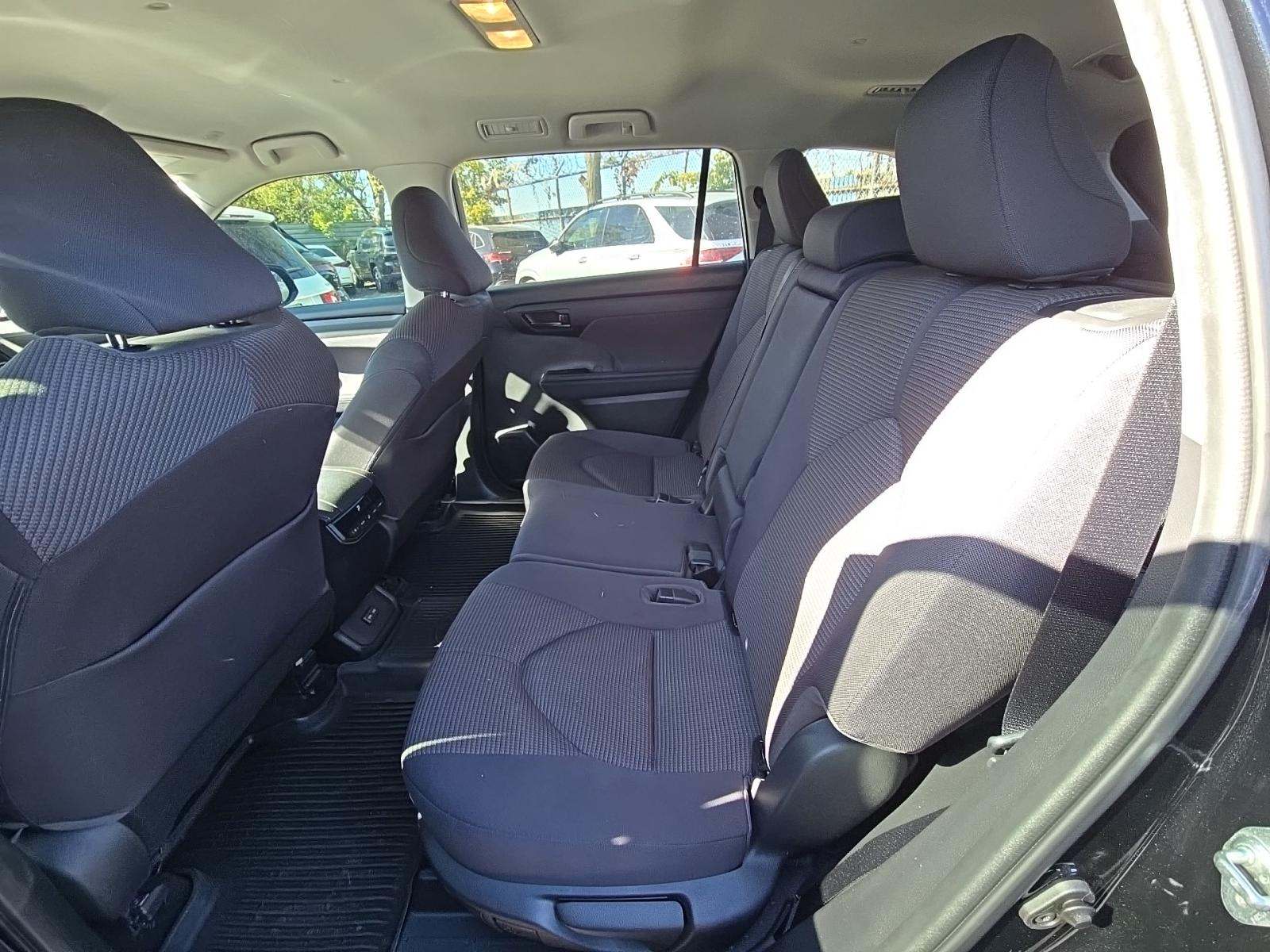 2023 Toyota Highlander LE AWD