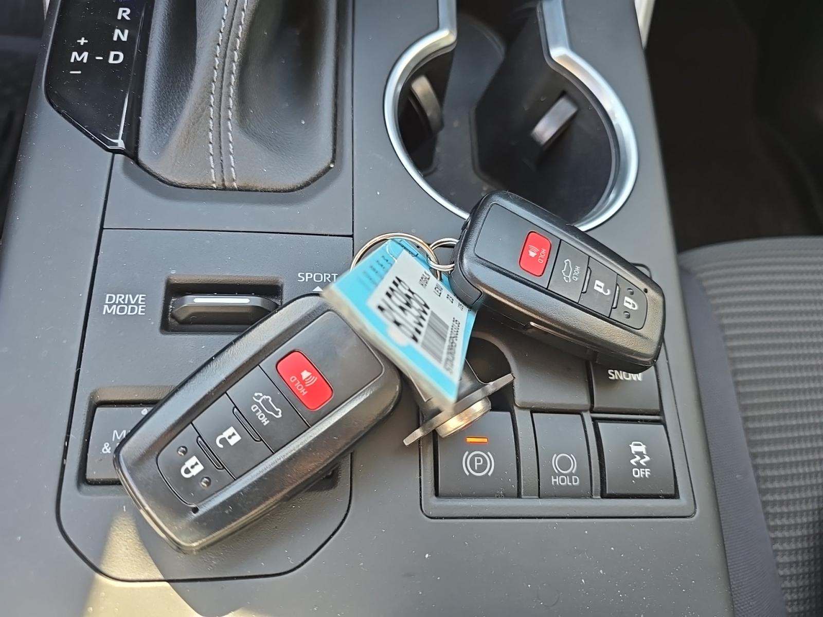 2023 Toyota Highlander LE AWD