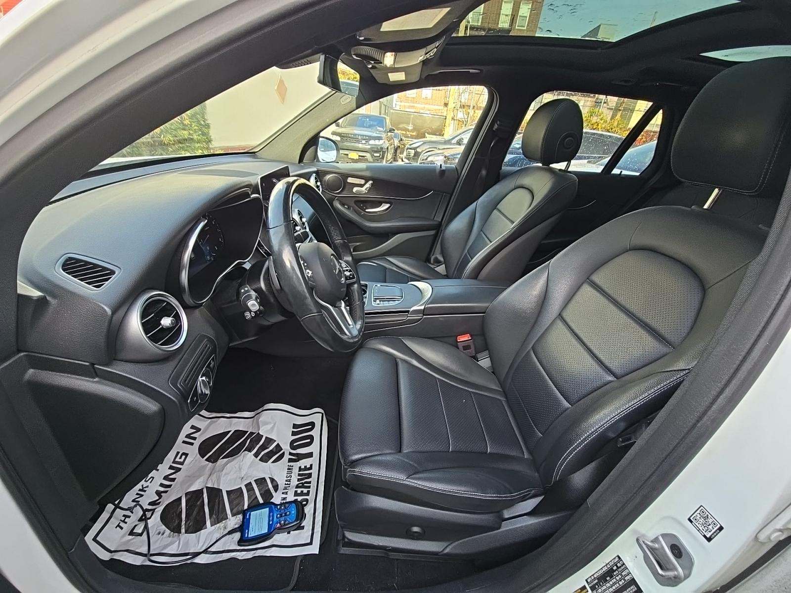 2021 Mercedes-Benz GLC GLC 300 AWD