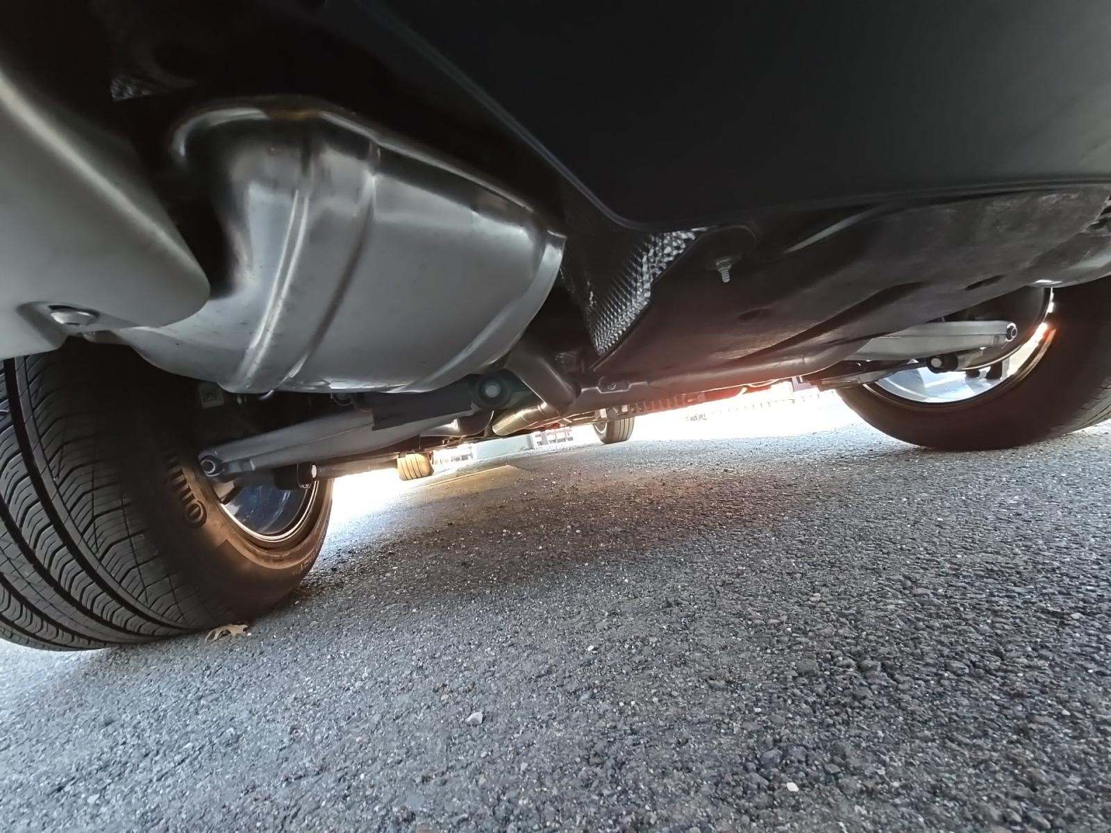 2023 Porsche Macan Base AWD