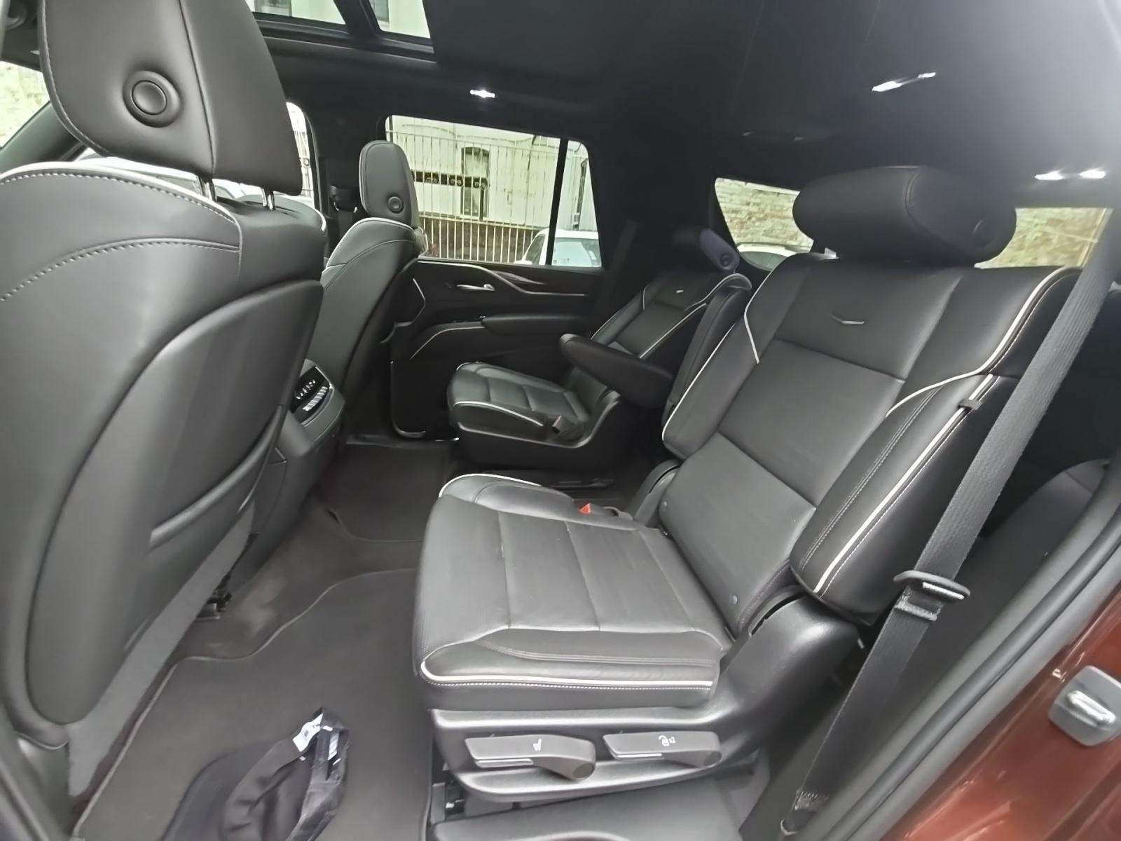 2023 Cadillac Escalade Premium Luxury AWD