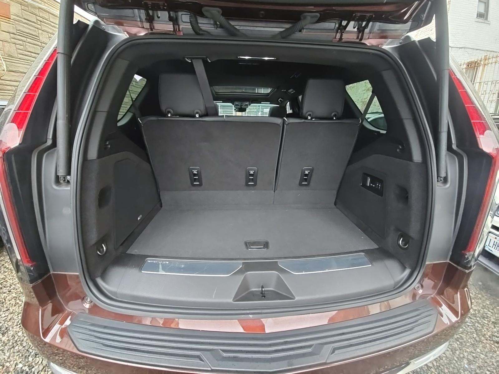 2023 Cadillac Escalade Premium Luxury AWD