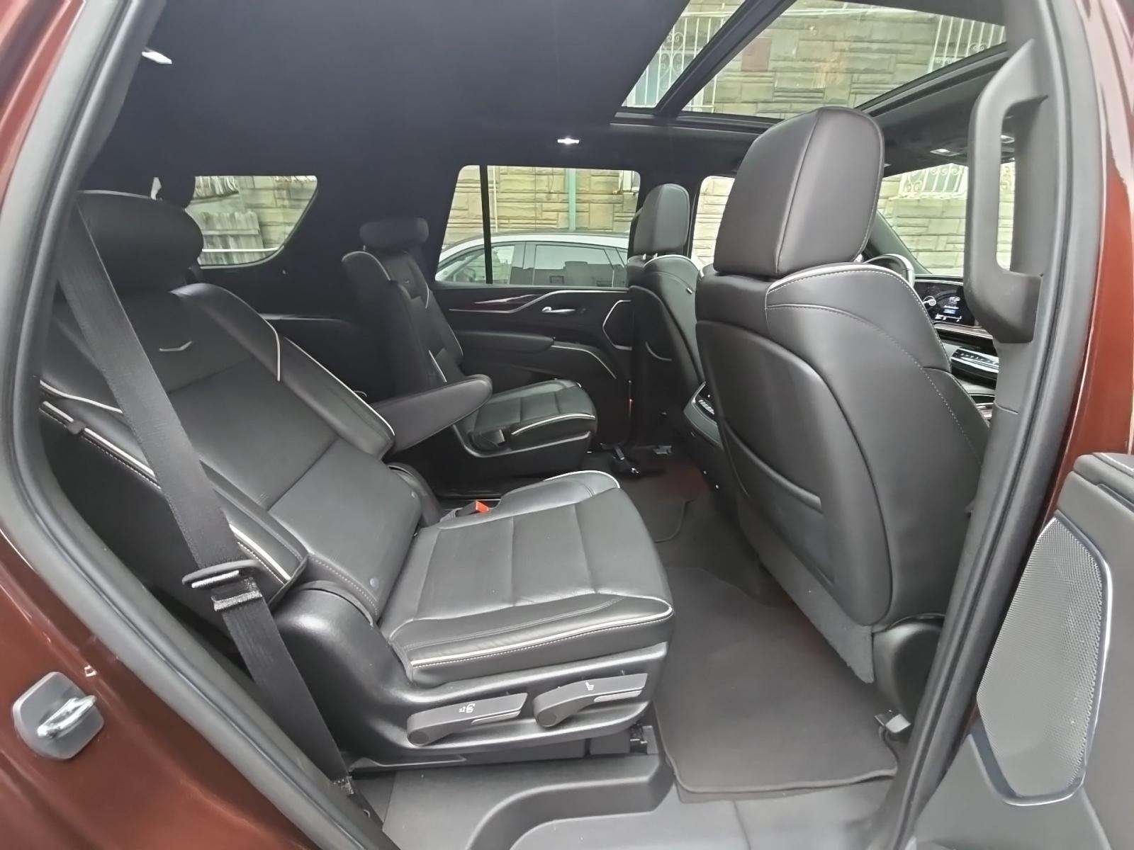 2023 Cadillac Escalade Premium Luxury AWD