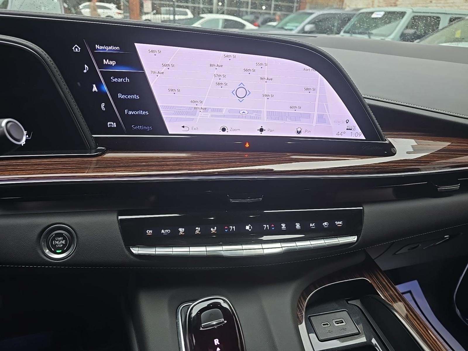 2023 Cadillac Escalade Premium Luxury AWD