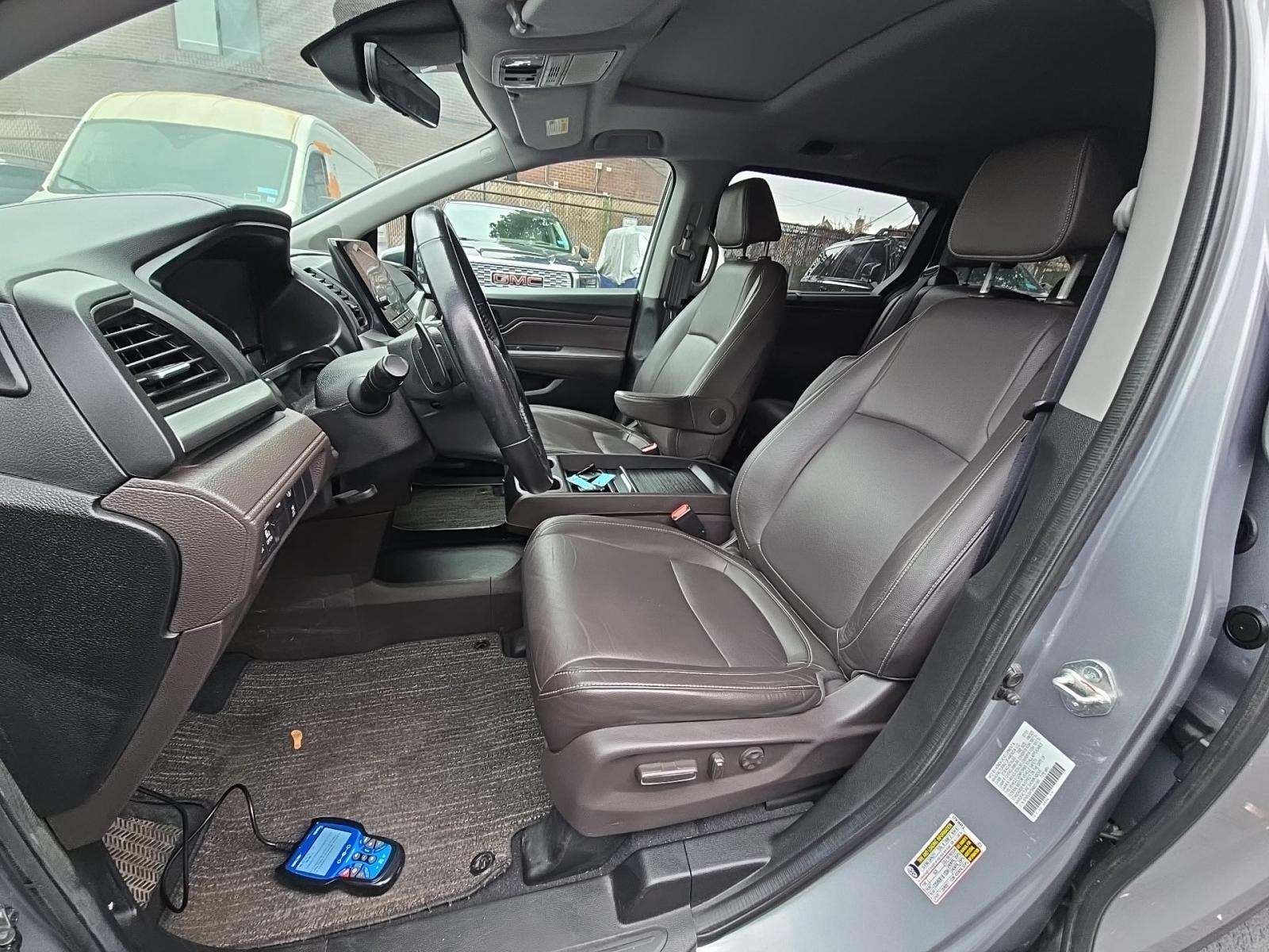 2022 Honda Odyssey EX-L FWD