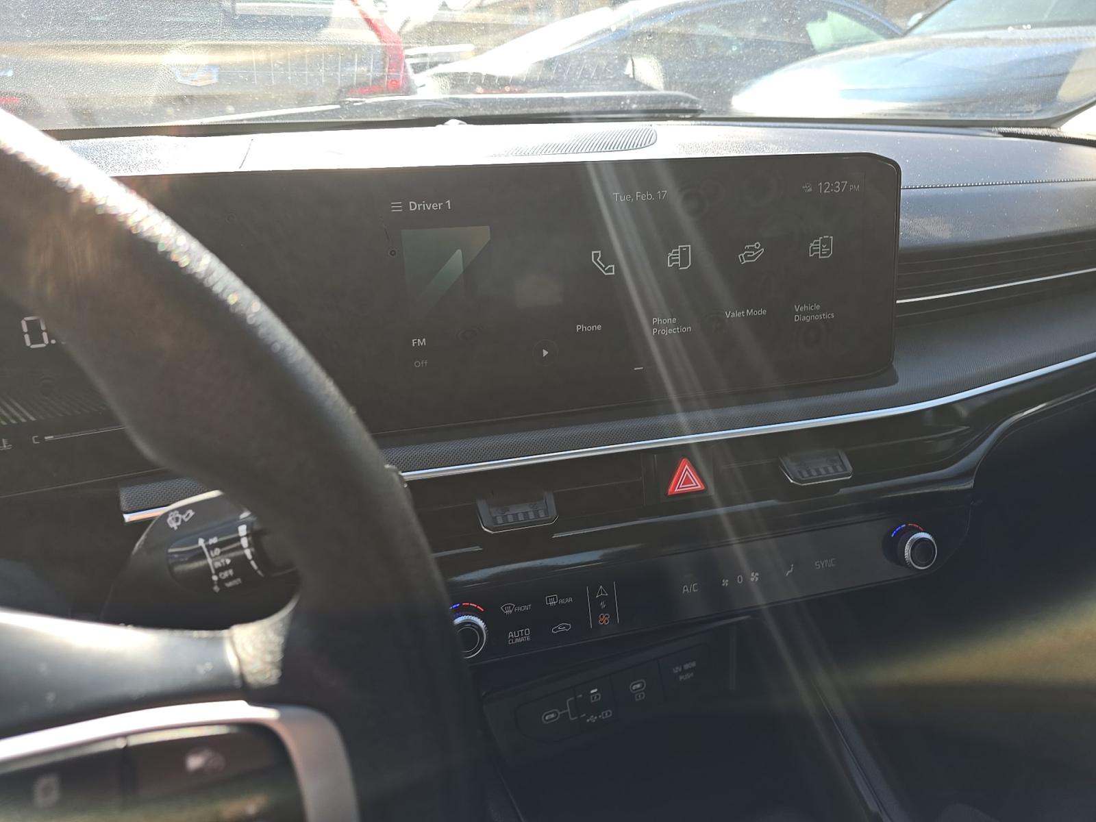 2025 Kia K5 LXS FWD