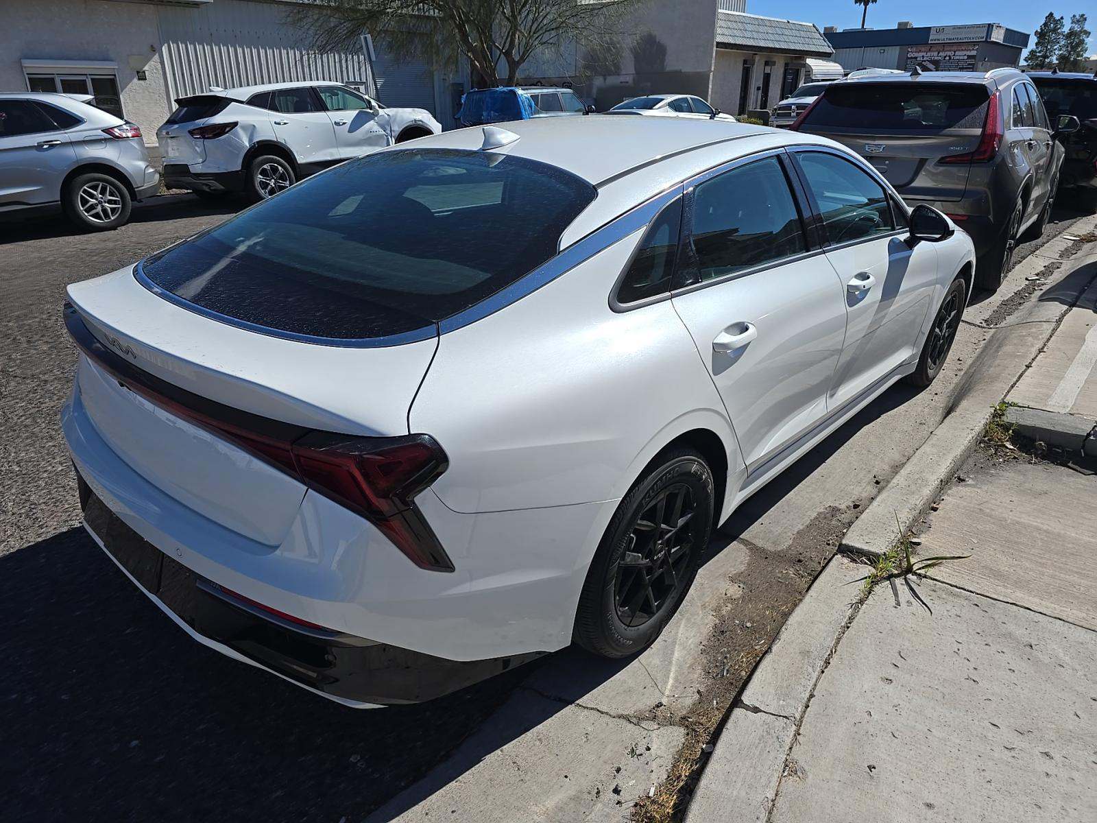 2025 Kia K5 LXS FWD