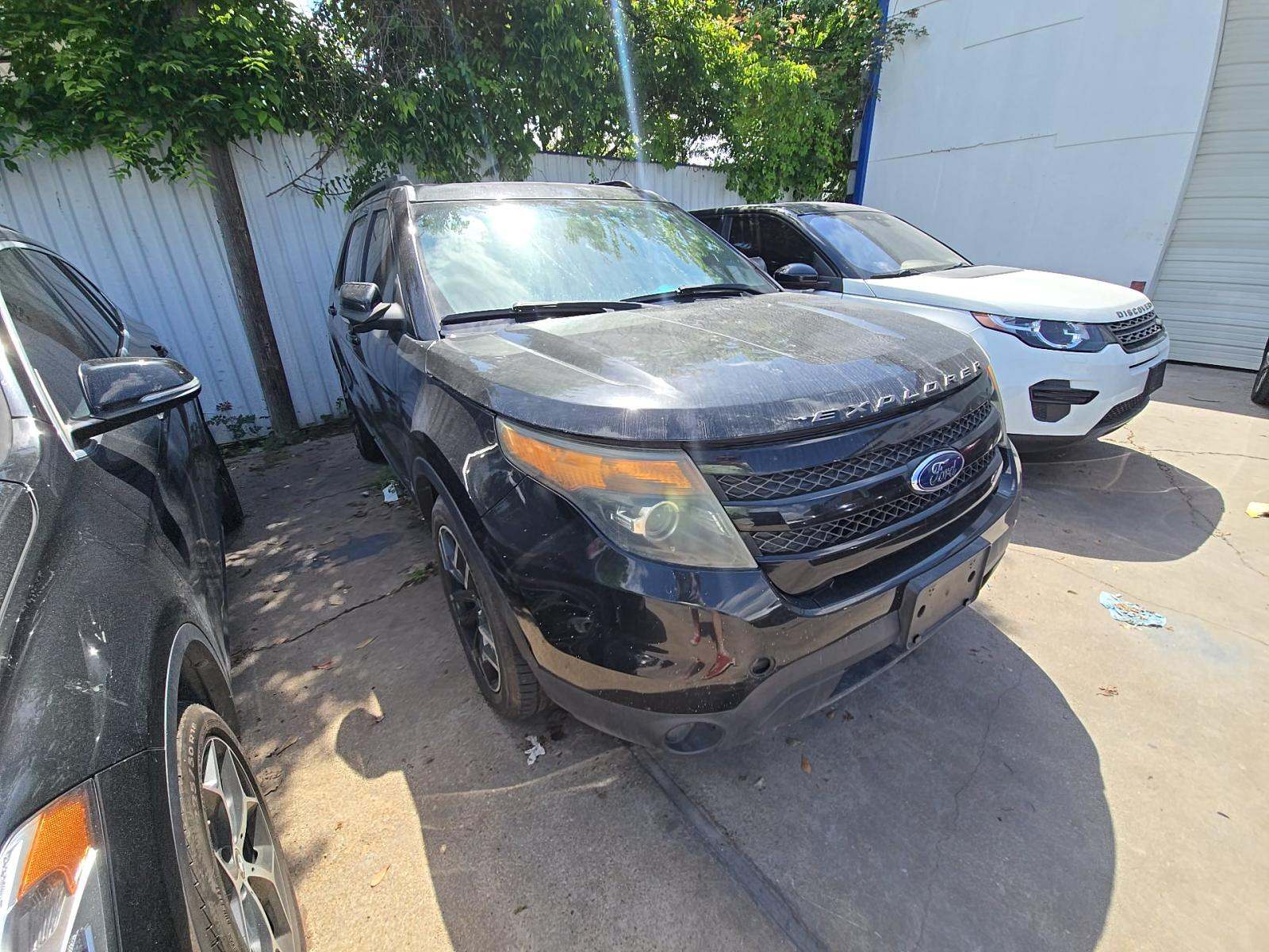FORD EXPLORER - 4