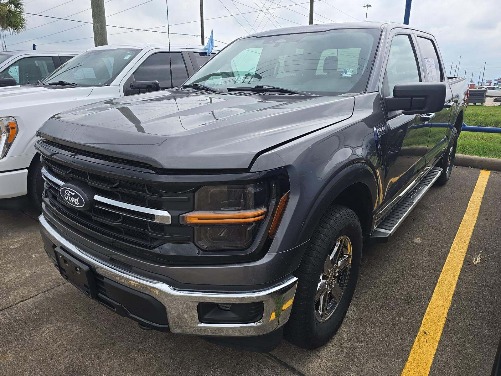 2025 Ford F-150 XLT AWD