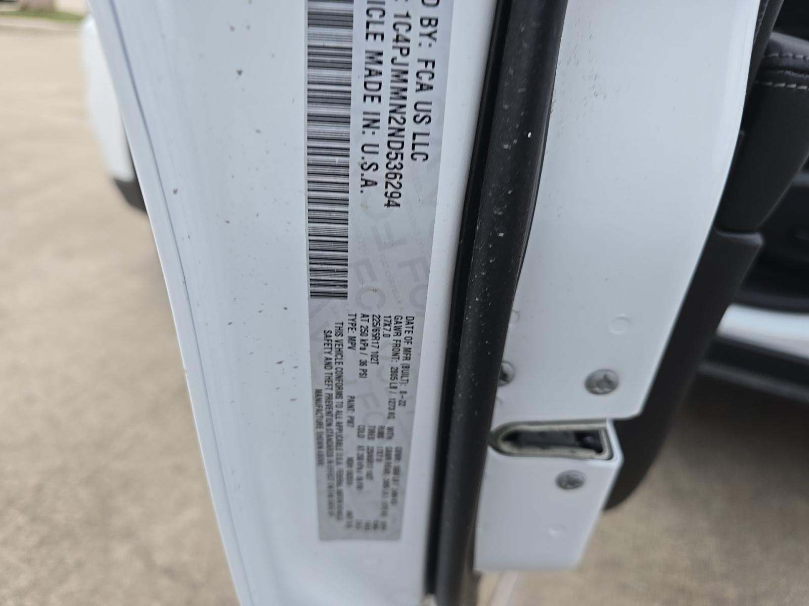 2022 Jeep Cherokee Latitude Lux AWD