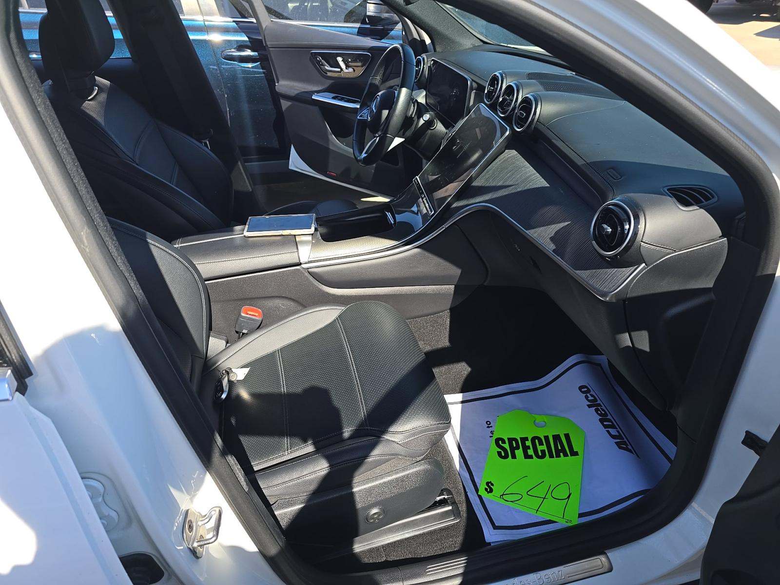 2024 Mercedes-Benz GLC GLC 300 AWD