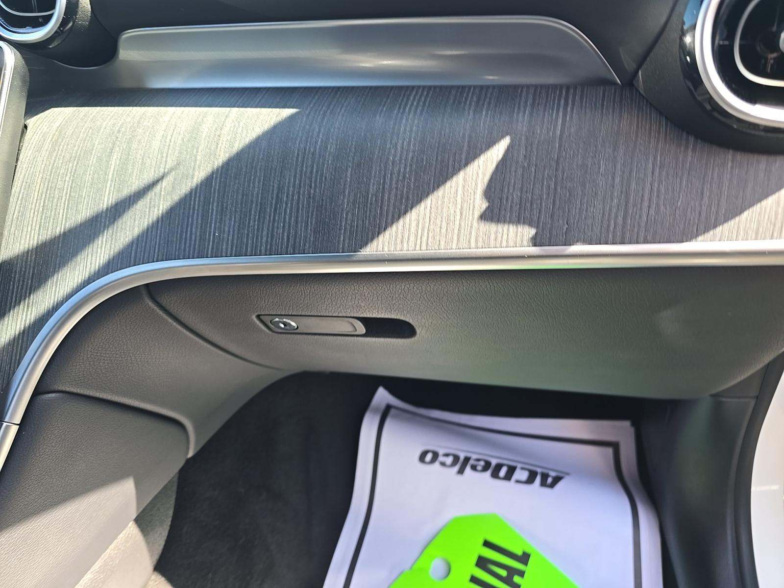 2024 Mercedes-Benz GLC GLC 300 AWD