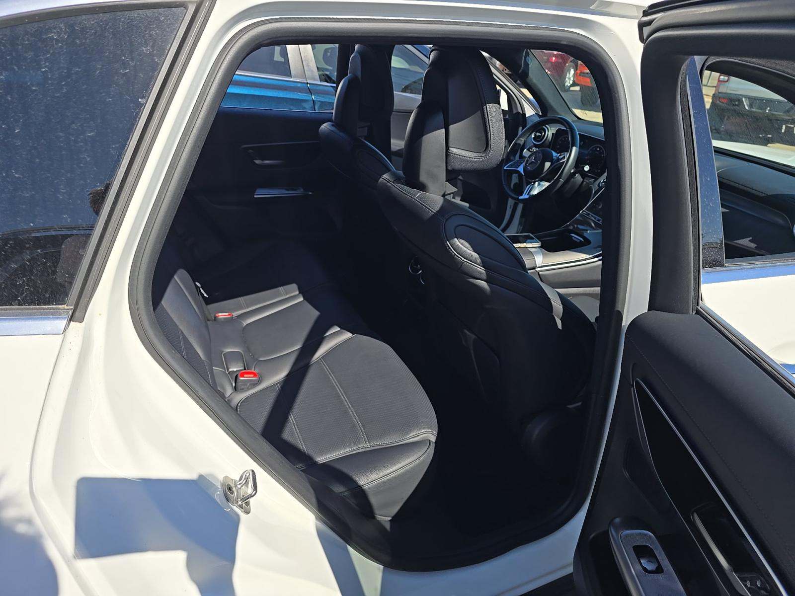 2024 Mercedes-Benz GLC GLC 300 AWD