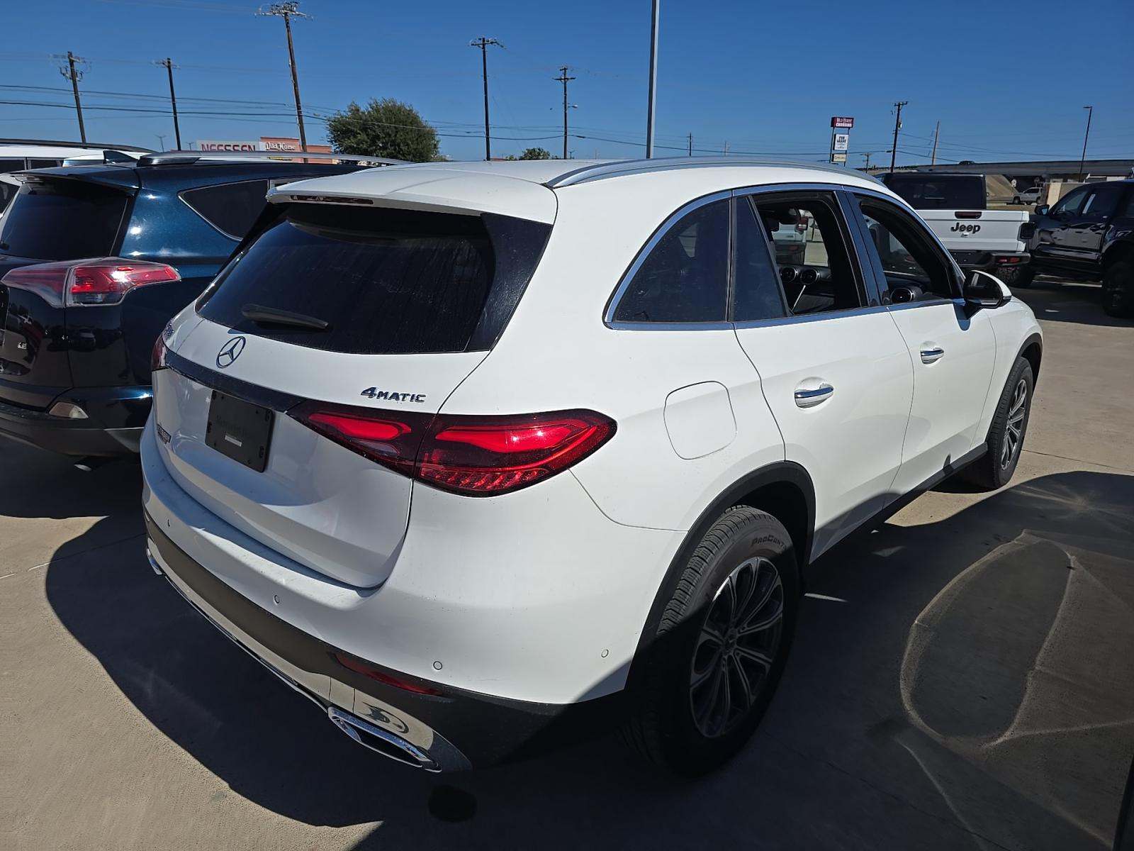 2024 Mercedes-Benz GLC GLC 300 AWD