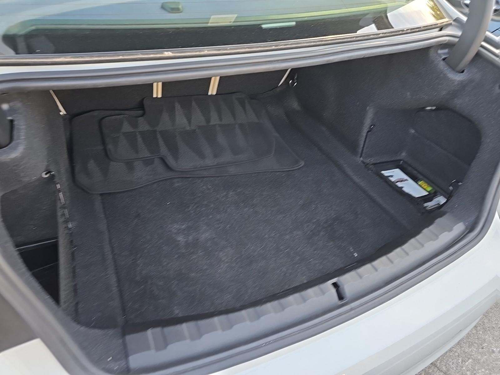 2019 BMW 3 Series 330i RWD