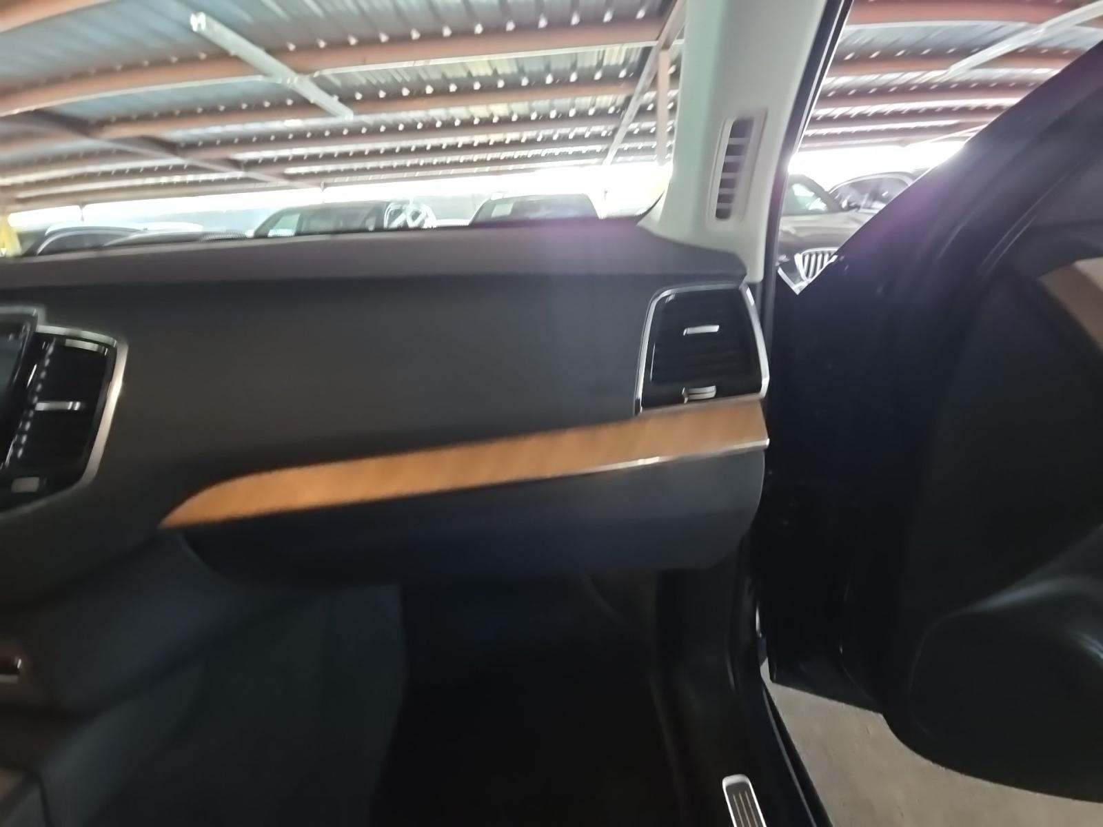 2025 Volvo XC90 B6 Plus AWD