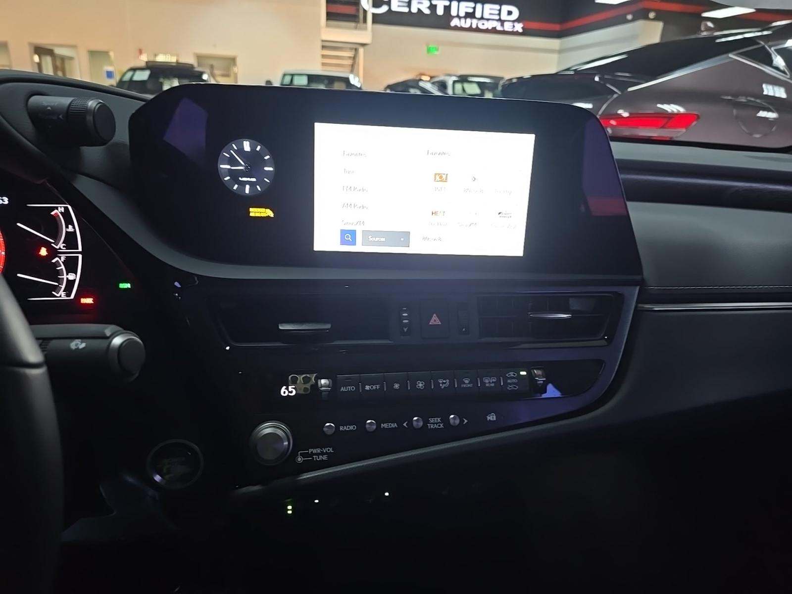 2023 Lexus ES ES 300h FWD