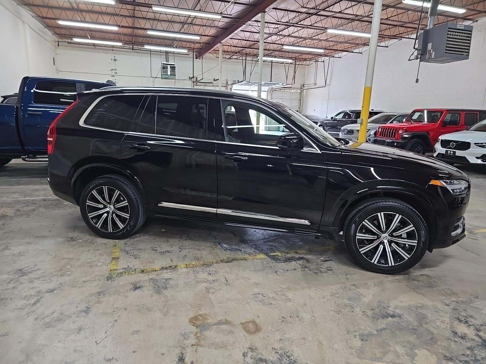 2025 Volvo XC90 B6 Plus AWD