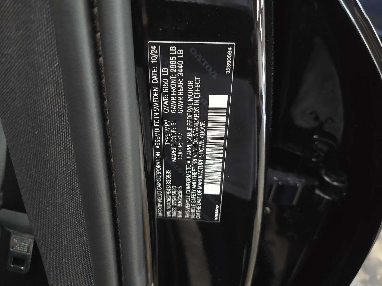 2025 Volvo XC90 B6 Plus AWD