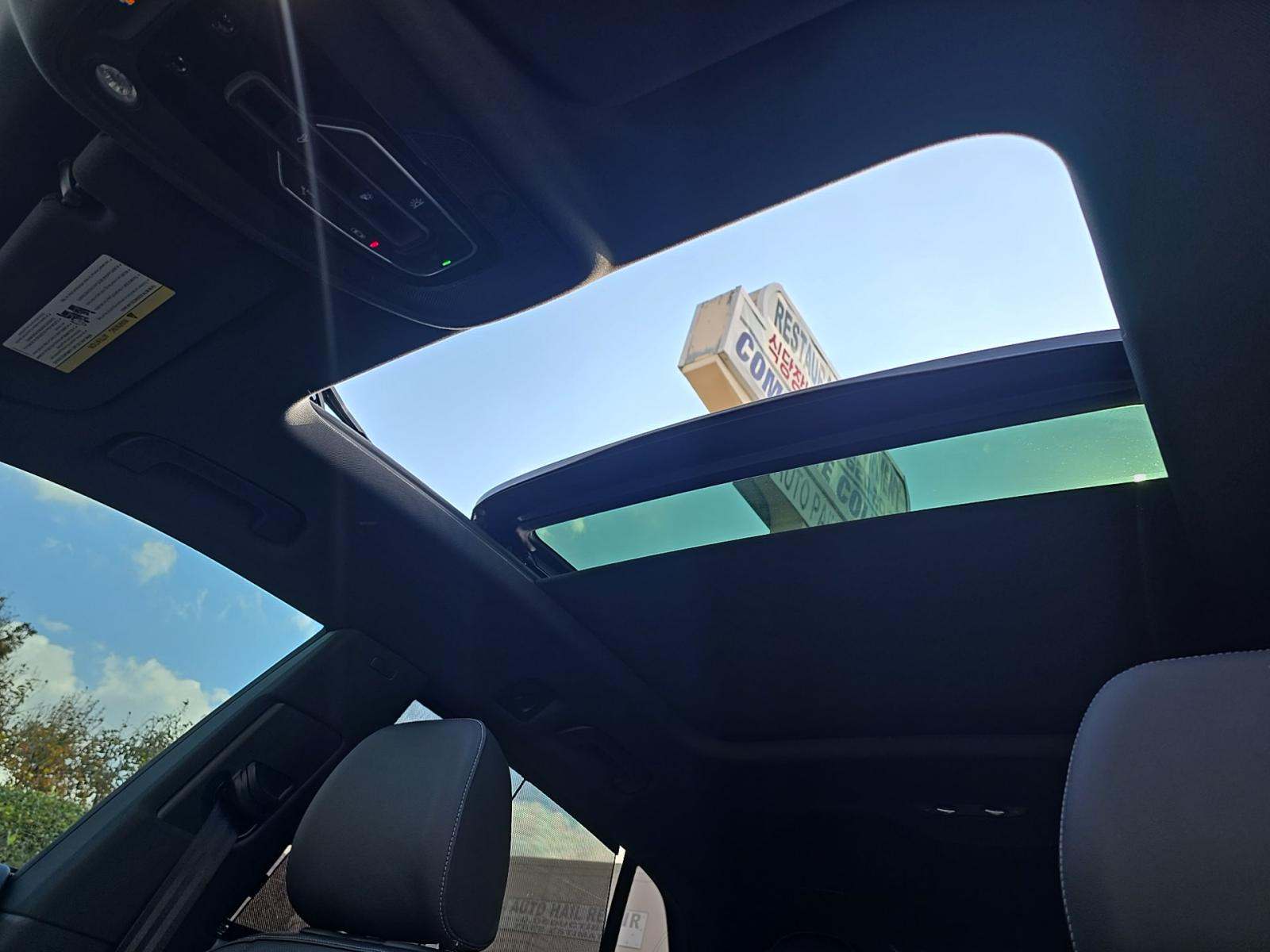 2023 Audi Q8 Premium Plus AWD