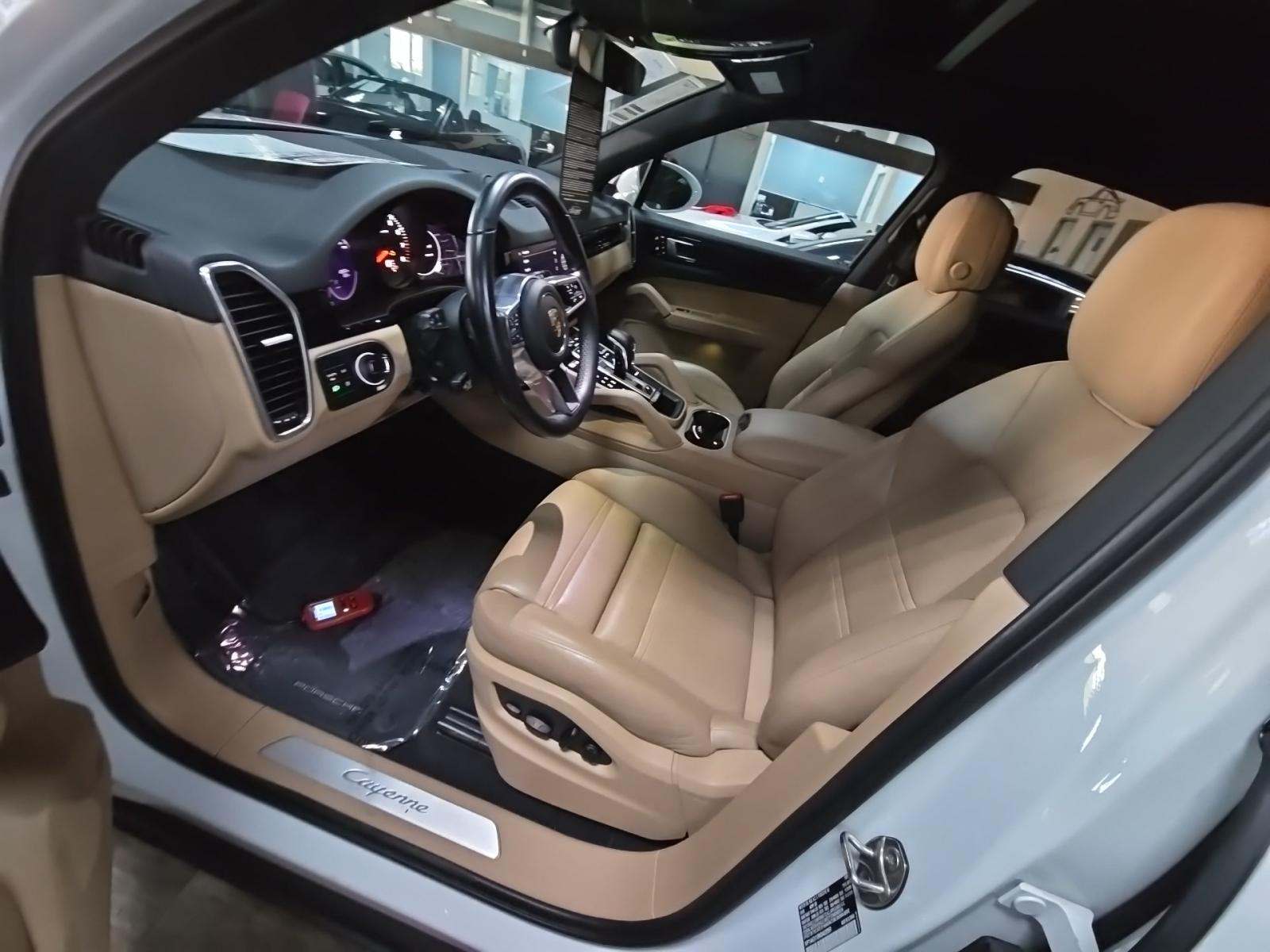 2022 Porsche Cayenne Base AWD