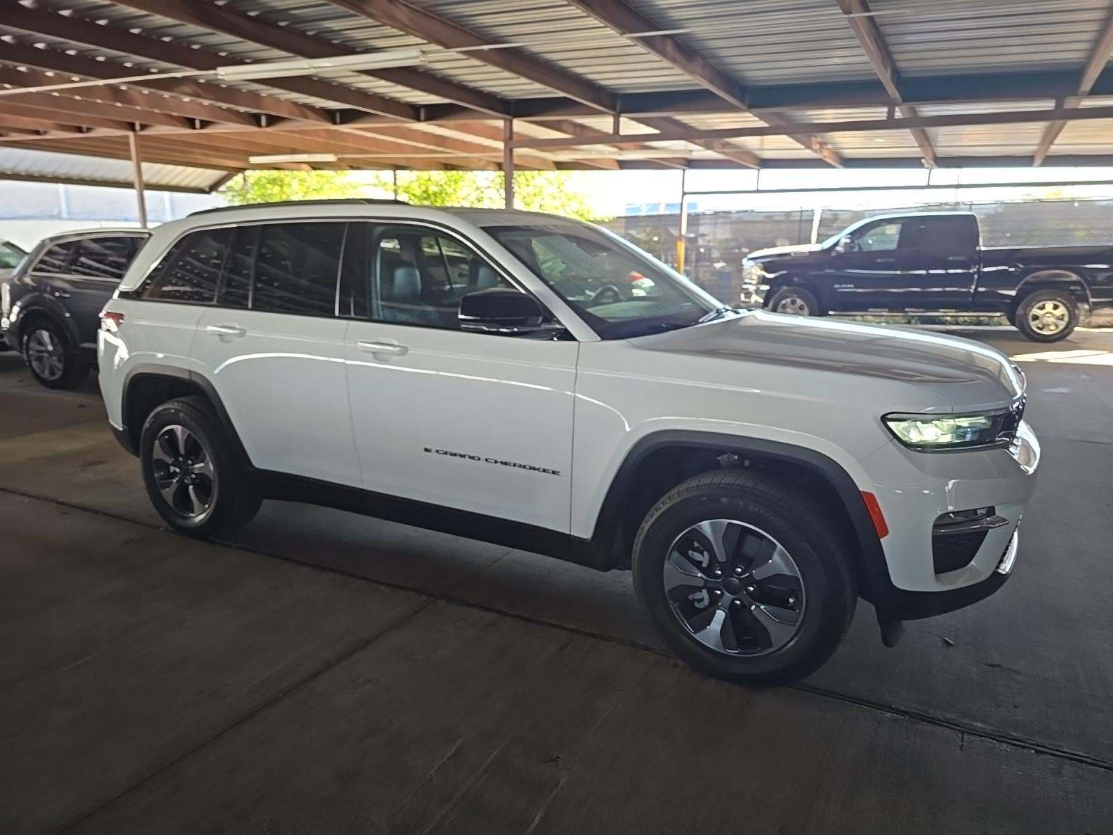 2022 Jeep Grand Cherokee 4xe AWD